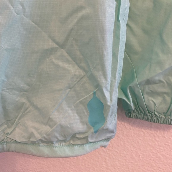 NEW Peekaboo Beans Raincoat - Picture 6 of 7